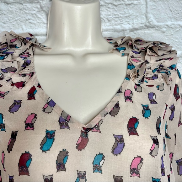 Karlie Owl Print Sheer Blouse Women’s S Pink Long Sleeve V-Neck Flutter Shoulder - Picture 2 of 8